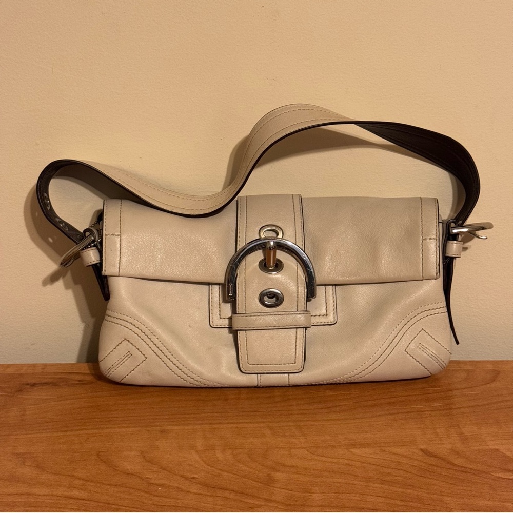 Coach shoulder bag